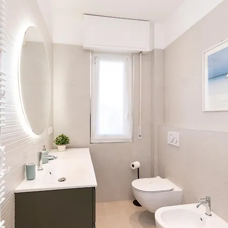 -vista Mare- Ampio Balcone E Parcheggio Privato
