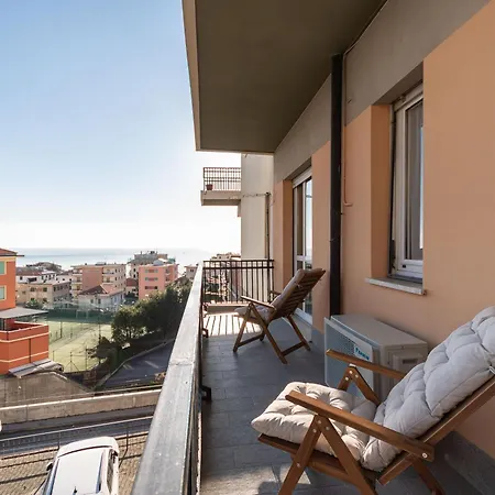 -vista Mare- Ampio Balcone E Parcheggio Privato شقة