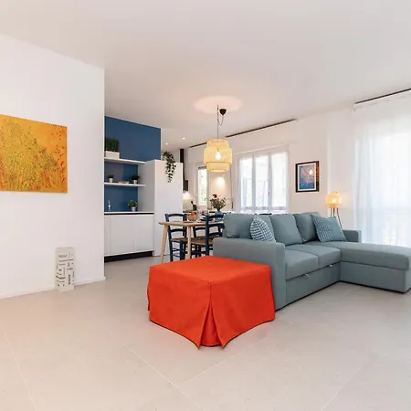 -vista Mare- Ampio Balcone E Parcheggio Privato شقة فاراتسي