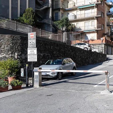 -vista Mare- Ampio Balcone E Parcheggio Privato